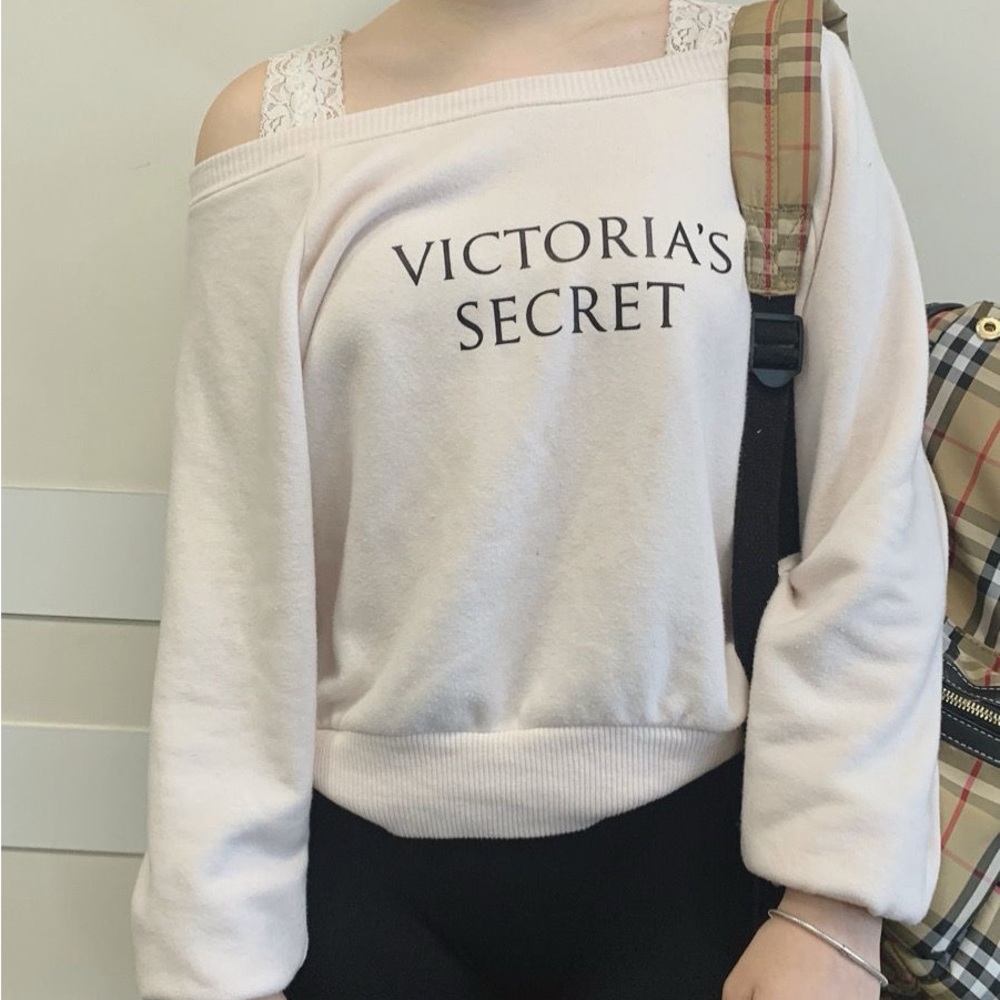ISO do not buy vs pink off shoulder top